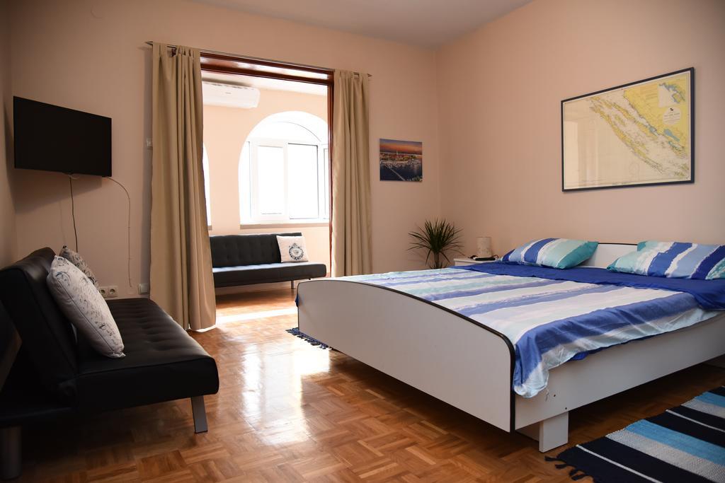 Downtown Apartment Korina Zadar Exterior foto